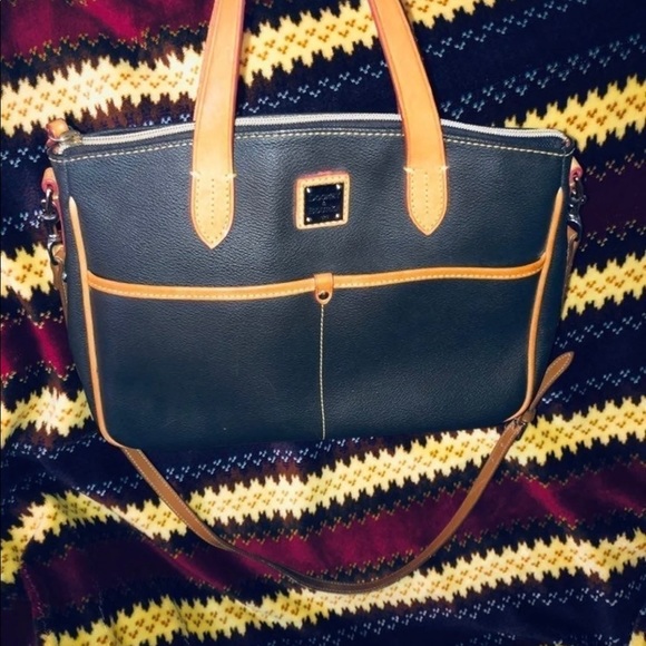 Dooney and Bourke shoulder crossbody bag - Picture 2 of 7